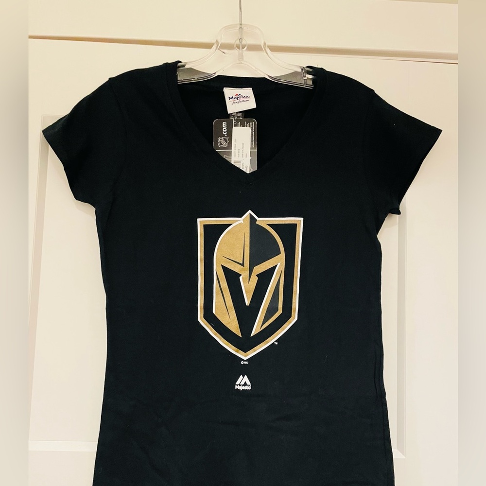 NWT - NHL Vegas Golden Knights Black Tee Shirt